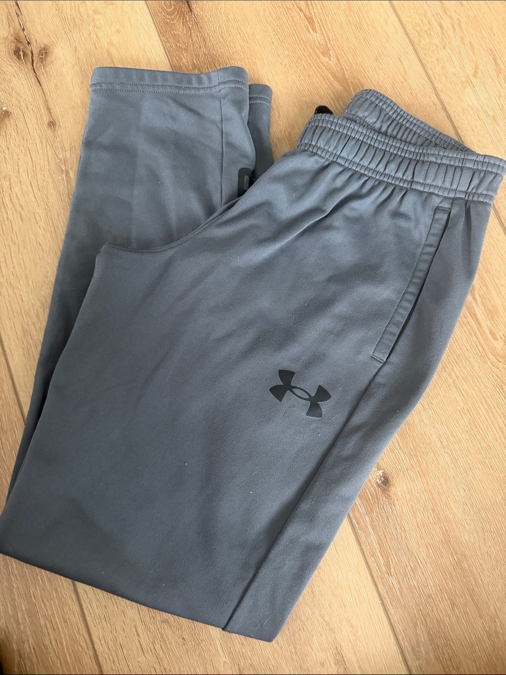 Under Armour Men's Dark Gray Performance Joggers